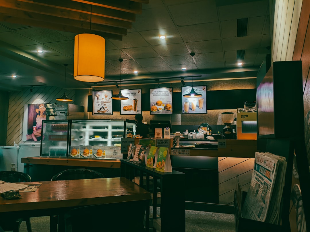 restaurant and cafe interior layout